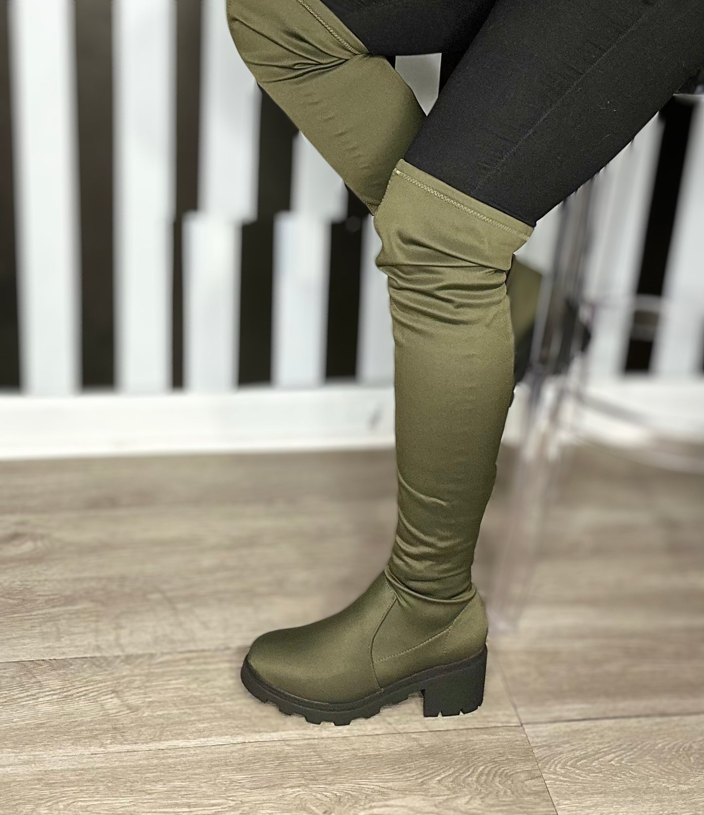 Cardi Boots