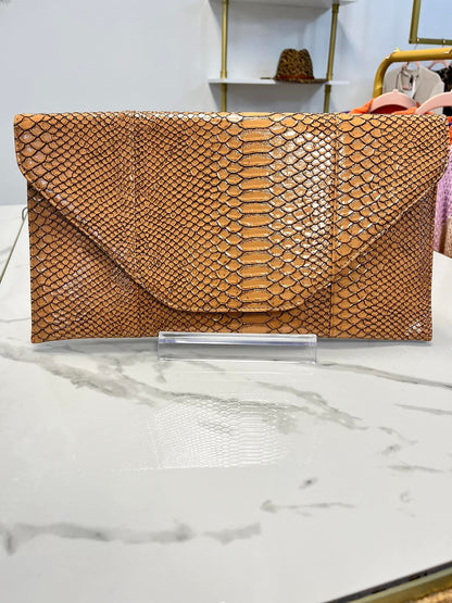 Snake Oversized Clutch