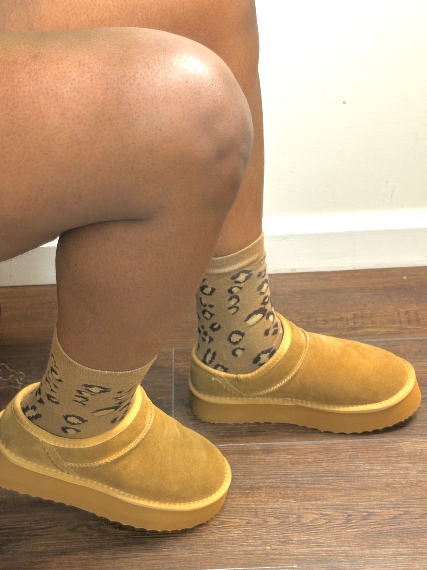 Sandra Slides (Chestnut)