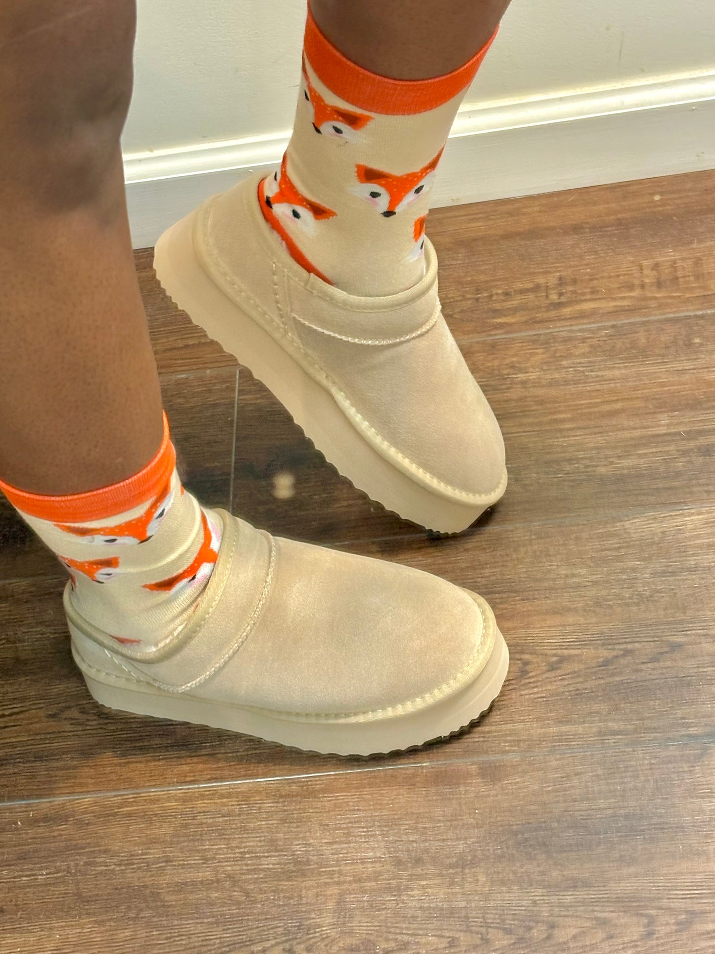 Sandra Slides (Sand)