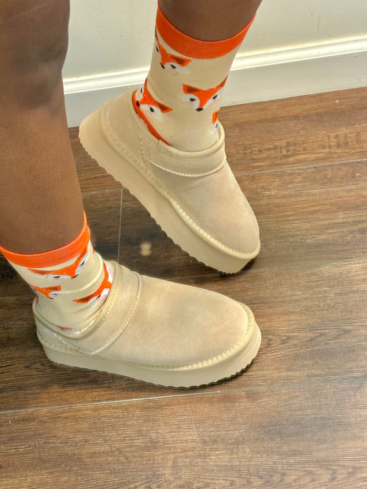 Sandra Slides (Sand)